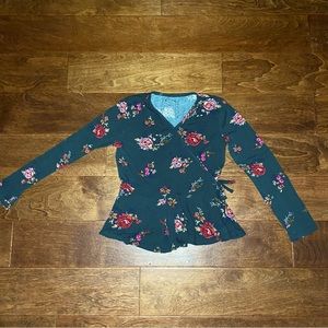 Girl’s Art Class top